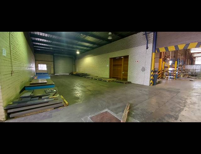 3,000M² FACTORY TO LET IN ALRODE
